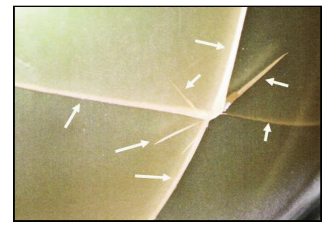 Illustrations of visible defects in optical elements szlaser